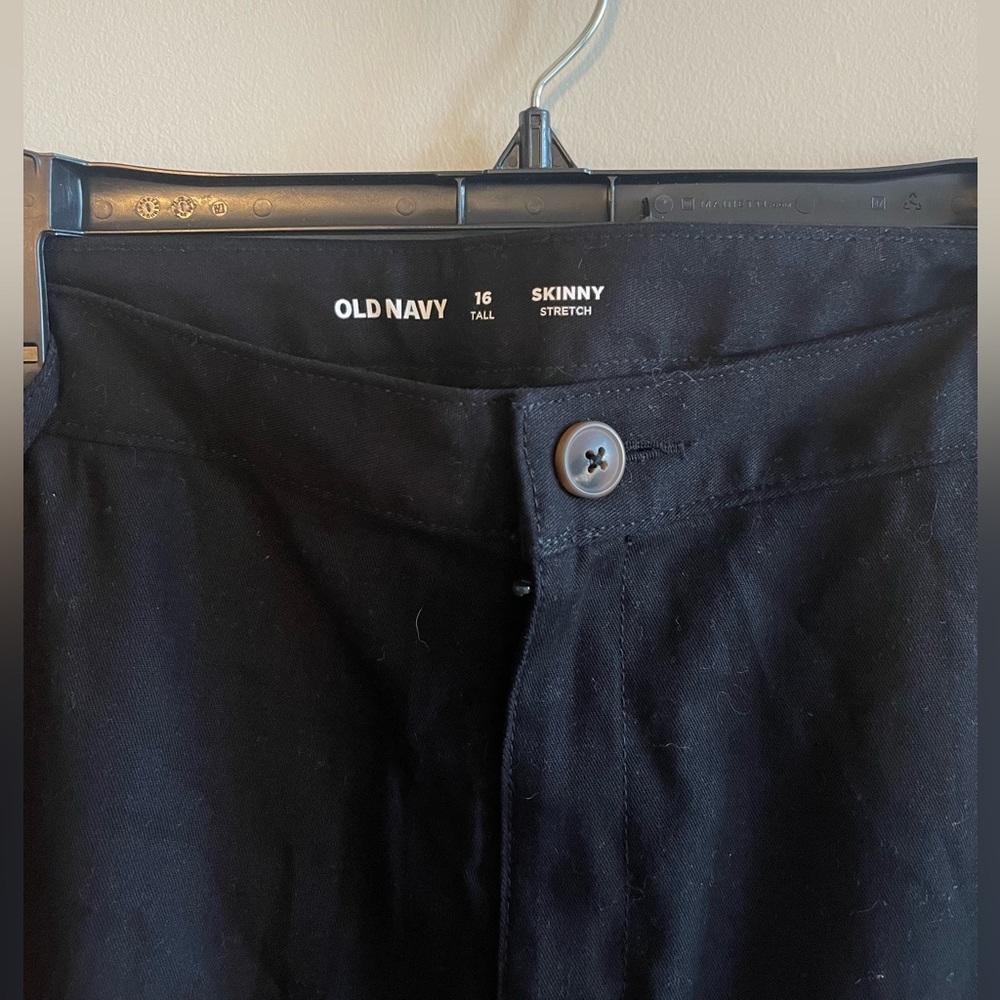 women’s full length black chinos 🖤